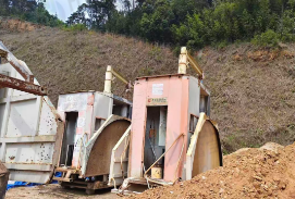 贺州市地区矿山停工处理1批矿业设备