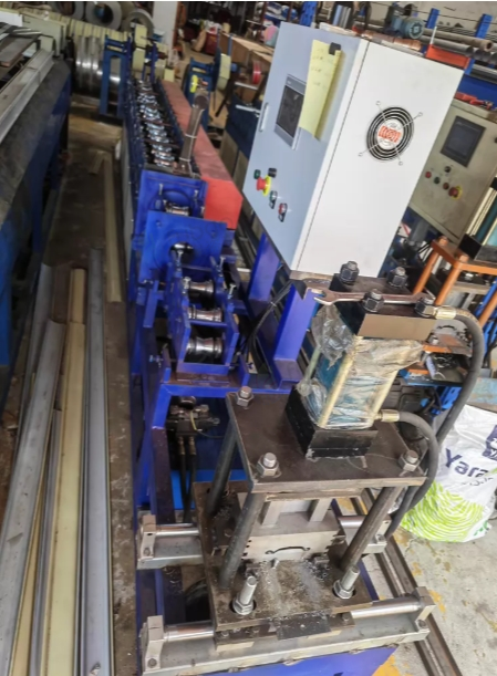 佛山市地区处理四台卷闸机