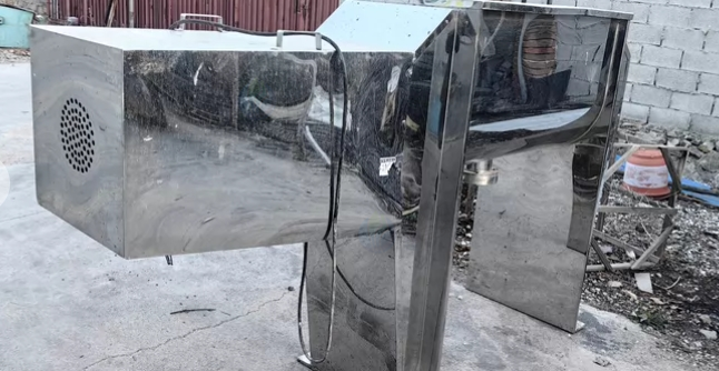 青岛市地区处理300升螺带混合机