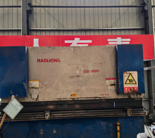 黔南市地区工厂处理机床设备一批