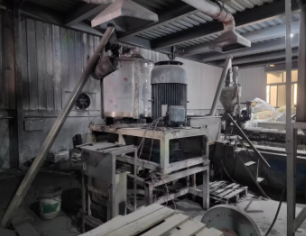 青岛市地区公司处理80锥双PVC造粒生产线