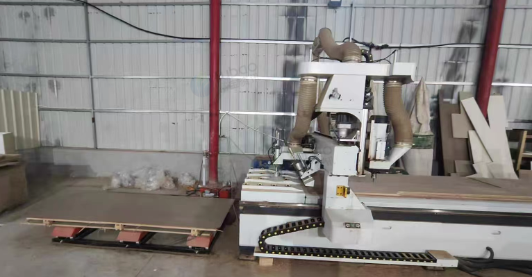 揭阳市地区改行处理全屋定制生产设备