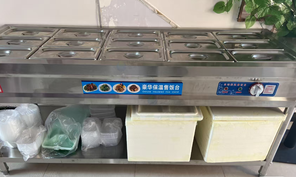 四平市地区店铺处理消毒柜、货架、桌椅、操作台、三连池、蒸箱等快餐店设备