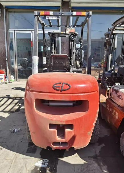 泰安市地区处理3.5吨中力EP叉车