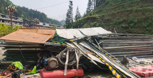 昭通市地区处理施工围挡