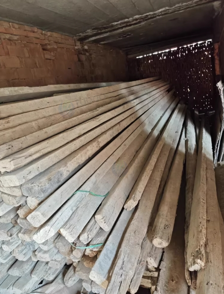 青岛市地区处理两公分厚的松木板