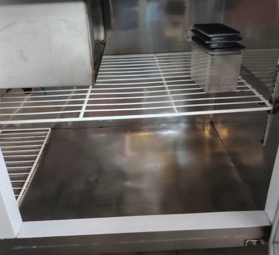 乌兰察布市地区处理水吧台、冷藏柜、水槽、净水器等全套奶茶设备