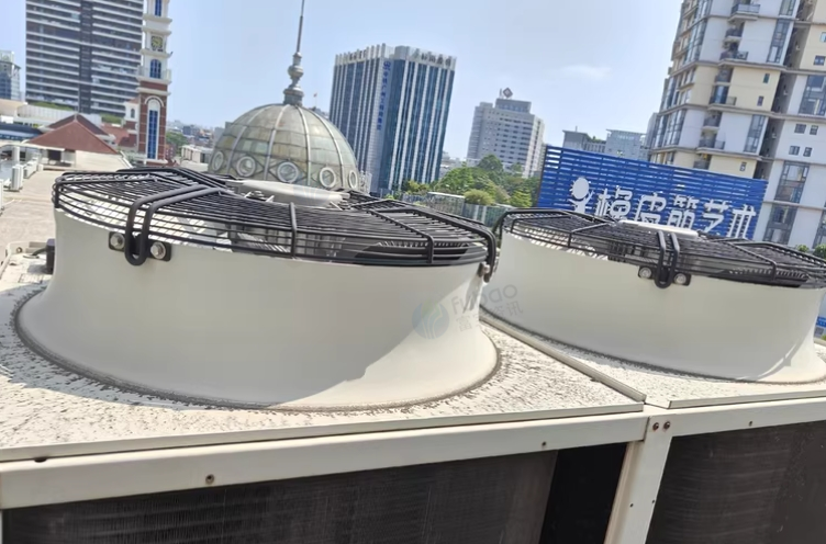 东莞市地区处理麦克韦尔45匹风冷模块机组、十匹雪种机组各一台