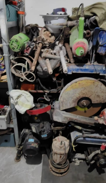 宁波市地区处理充电电锤（宇牌）充电电板手（宇牌）配电箱、液压打孔机、脚手架等