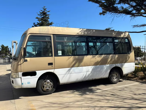 威海市地区处理19座中巴车