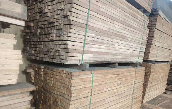 哈尔滨市地区处理一批木料、集成材200立方米