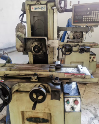 青岛市地区处理2台自用磨床