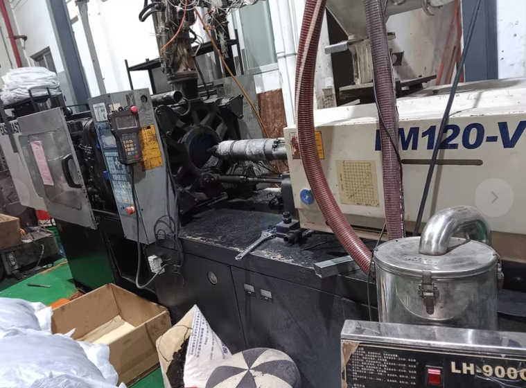 佛山市地区处理震德120变量泵耀威90M6注塑机