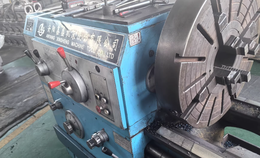 潍坊市地区工厂处理安阳鑫盛CW6163B卧式车床