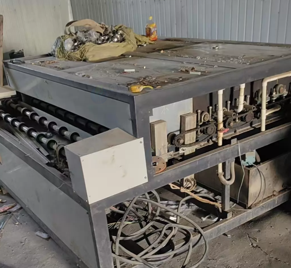 石家庄市地区工厂处理两台热熔胶打胶机+热压机