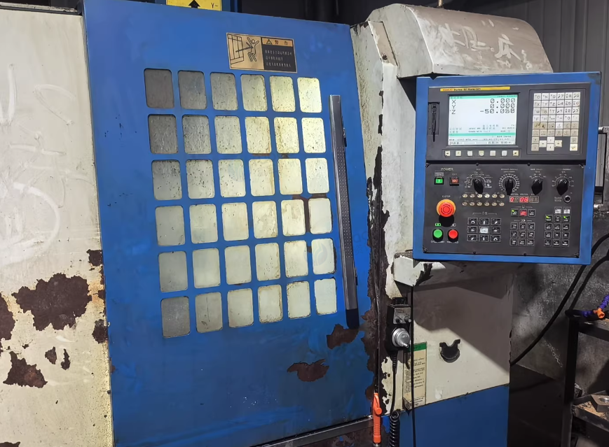 衡水市地区工厂处理750数控铣1台、650加工中心1台