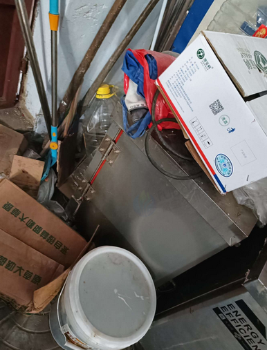 济南市地区处理火烧炉、六开门冰箱、蒸汽豆浆炉、油炸炉等