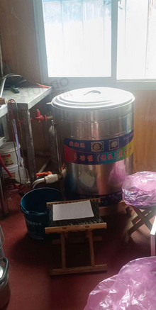 济南市地区处理商用烟机、电饼铛、不锈钢案板等