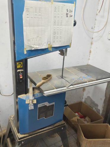 濮阳市地区处理双头四轴雕刻机、佛珠机、扯圆机、推台锯、带锯等