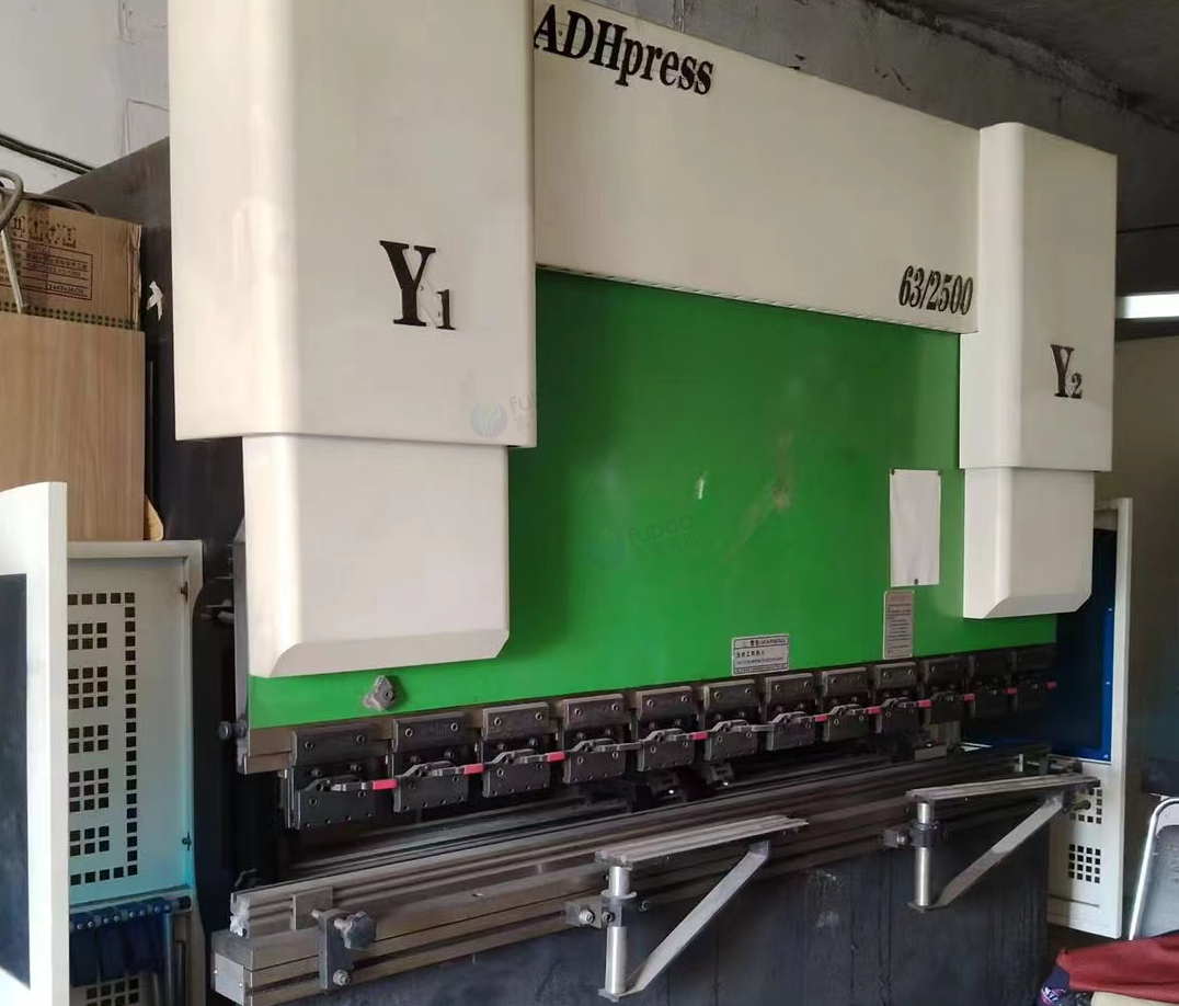 长春市地区处理2米4折弯机、液压联合冲剪机