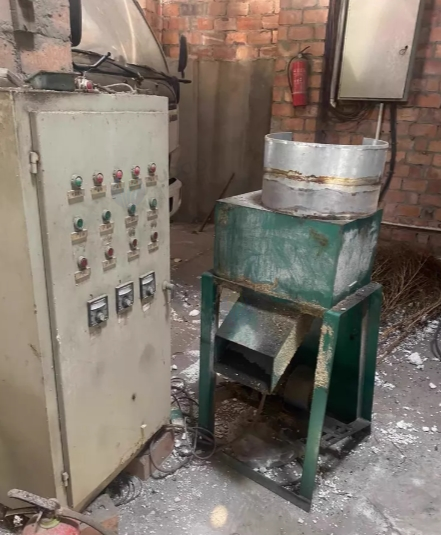 乐山市地区处理塑料颗粒机一套带电机