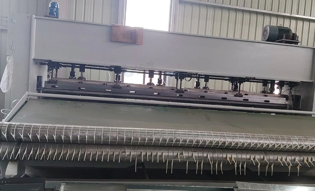 徐州市地区工厂处理5米预刺机、椰棕生产线一条