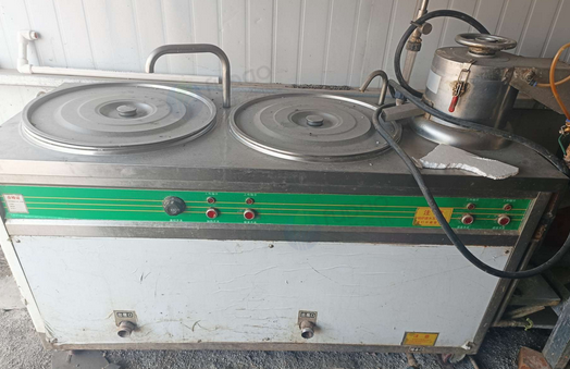 济南市地区处理火烧炉、六开门冰箱、蒸汽豆浆炉、油炸炉等