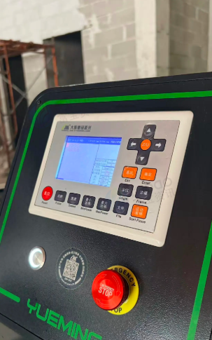 佛山市地区工厂处理大族粤铭1325激光切割机。砂光机