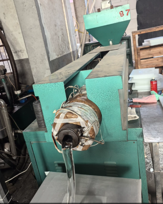 金华地区处理塑料机、挤料机