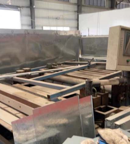 肇庆市地区闲置处理风管平板机、交流焊机、金王转盘锯、智能包装机等