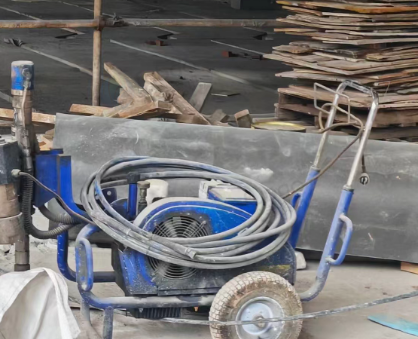 重庆地区处理防水涂料喷涂机