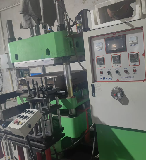 衡水市地区工厂处理400吨T杆挤出注胶机