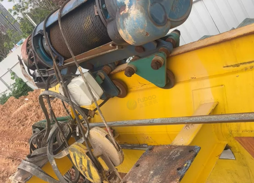 东莞市地区处理13米宽50米长10吨龙门吊