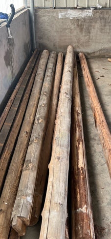 宣城市地区拆房处理圆木料、红瓦片等