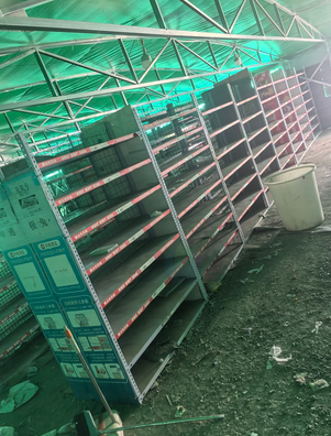 济南市地区处理菜鸟驿站货架、推拉雨棚等