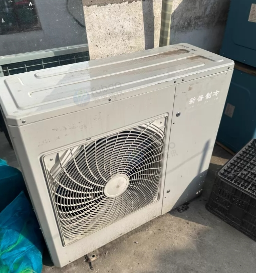 嘉兴地区处理商用4匹制冷设备，带外机和室内风机