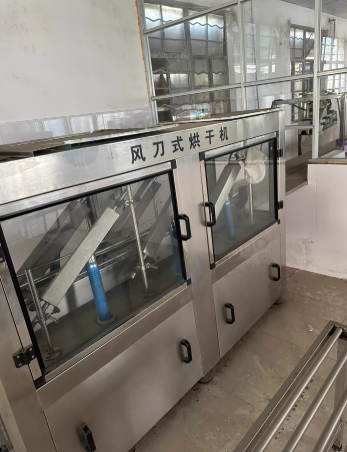 无锡市地区工厂处理酿酒设备一批