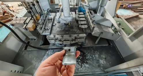 温州市地区处理四工位转盘钻孔攻丝机