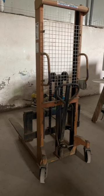 咸阳市地区处理南兴六面钻、全自动封边机、7.5KW纯铜线空气压缩机