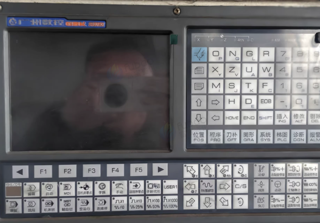 泰州市地区工厂处理6140数控车床2台