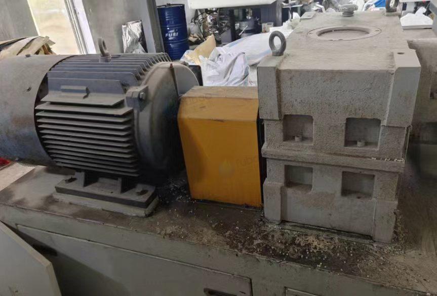 日照市地区处理单螺杆挤出机、牵引机、卷绕机