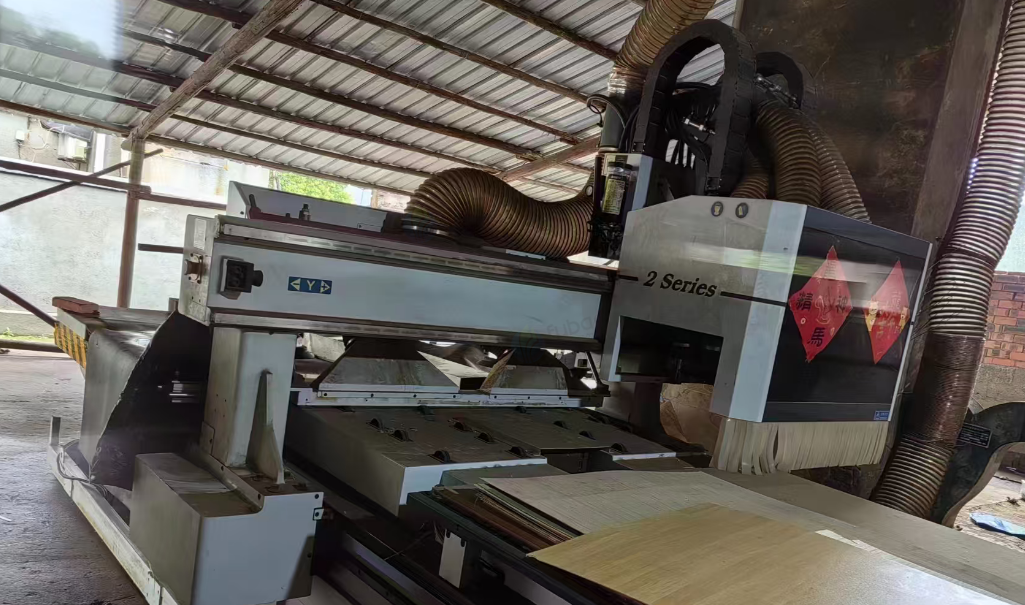 长沙市地区工厂处理迪马DN-2409B加工中心