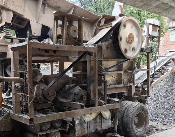 重庆地区处理移动57颚式破碎机