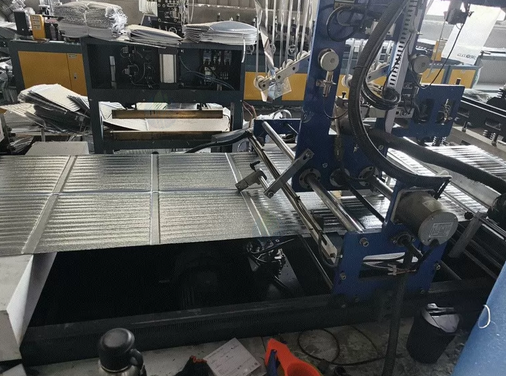 漳州市地区工厂处理欣业保温袋制袋机