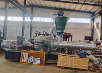 石家庄市地区处理400型行星挤出机一台和260型240型三件套两套