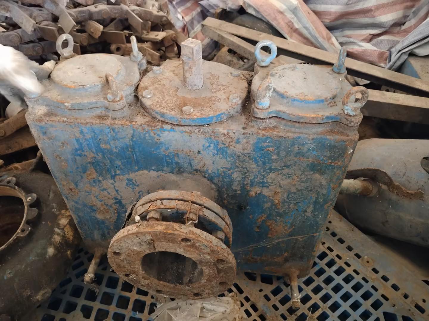 4月14日重庆涪陵区 中粮公司磷脂干燥器材、蒸汽发生器、过滤网、混合泵(器)等报废设备一批转让公告