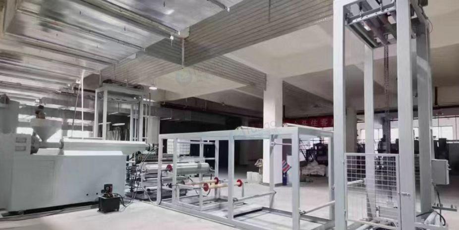 平顶山市地区工厂搬迁处理片材卷材生产线