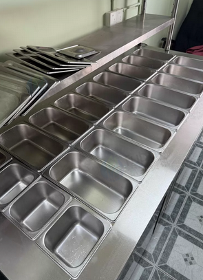 南平市地区处理沙拉台、烤箱、六门冰箱、蒸饭柜、油烟机等