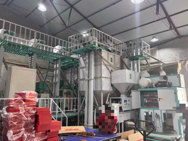 淮安市地区工厂处理成套碾米设备+真空包装机