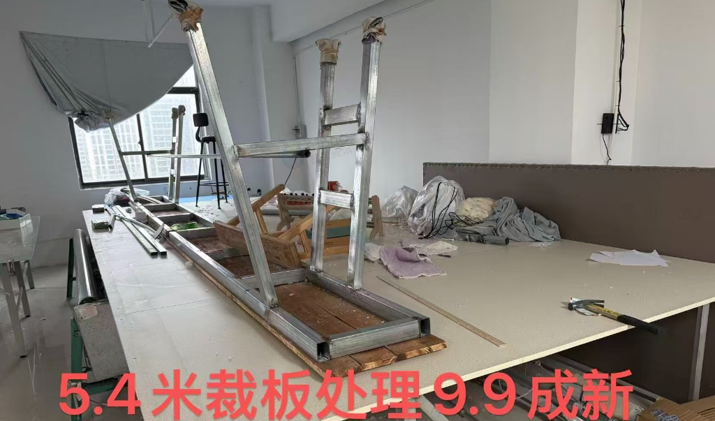 南通市地区处理工业除湿机、地牛、中央空调、发布机、12米拉板、货架、5.4米裁板等